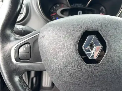 Photo 31 Renault Captur  dCi 90 Energy