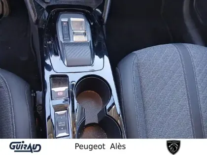 Photo 16 Peugeot 208  Hybrid 100 e-DCS6