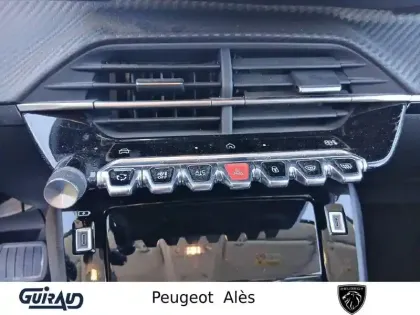 Photo 15 Peugeot 208  Hybrid 100 e-DCS6