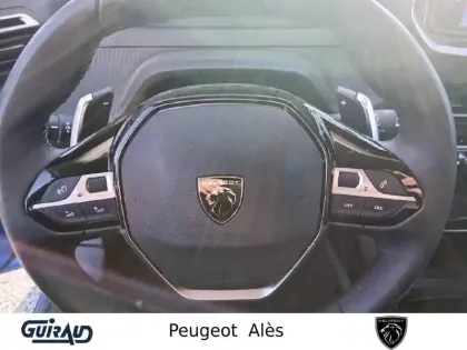 Photo 17 Peugeot 208  Hybrid 100 e-DCS6