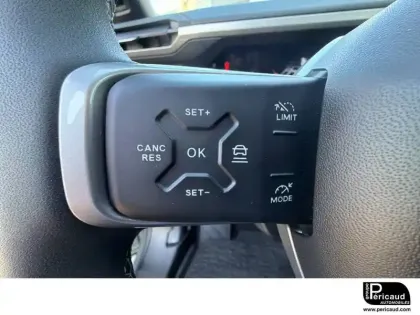 Photo 43 Jeep Compass  1.2 Turbo T3 145 ch BVR6 e-Hybrid 4x2