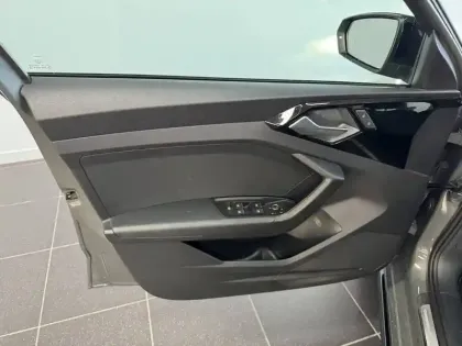 Photo 8 Audi A1  Sportback 35 TFSI 150 ch S tronic 7