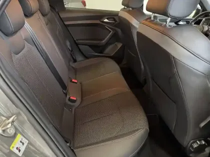 Photo 12 Audi A1  Sportback 35 TFSI 150 ch S tronic 7