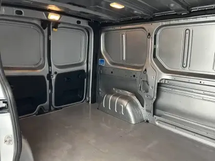 Photo 15 Renault Trafic  FGN L1H1 3000 KG BLUE DCI 150