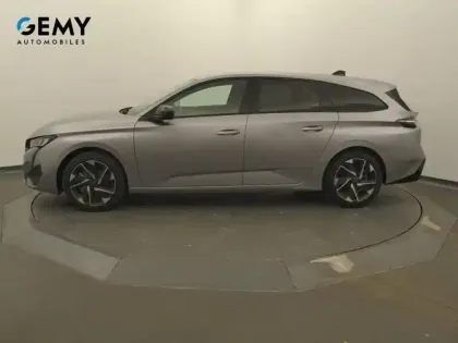 Photo 18 Peugeot 308  SW Hybrid 136 e-DCS6