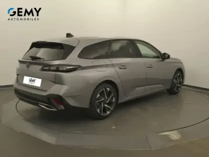 Photo 17 Peugeot 308  SW Hybrid 136 e-DCS6