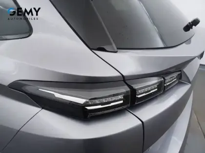 Photo 56 Peugeot 308  SW Hybrid 136 e-DCS6