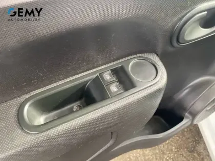 Photo 11 Renault Twingo  III SCe 65