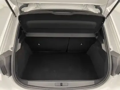 Photo 12 Peugeot 208  Electrique 50 kWh 136ch
