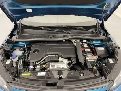 Photo 20 Peugeot 2008  Hybrid 145 e-DCS6