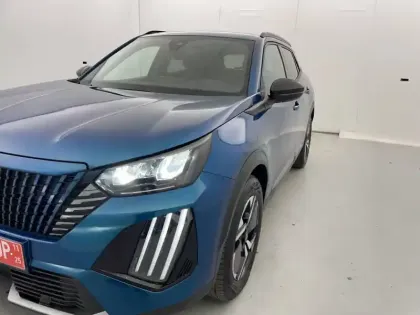 Photo 23 Peugeot 2008  Hybrid 145 e-DCS6