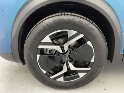 Photo 18 Peugeot 2008  Hybrid 145 e-DCS6