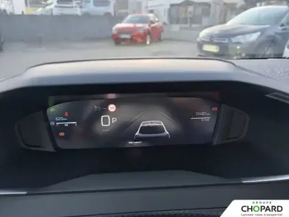 Photo 18 Peugeot 208  Hybrid 100 e-DCS6