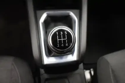 Photo 64 Renault Clio Gén. V (BJA) Ph1 Business 5