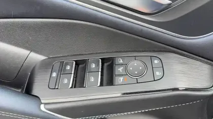 Photo 10 Nissan Qashqai  Mild Hybrid 158 ch Xtronic