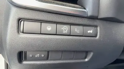 Photo 18 Nissan Qashqai  Mild Hybrid 158 ch Xtronic