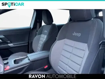 Photo 15 Jeep Compass  1.2 Turbo T3 145 ch BVR6 e-Hybrid 4x2