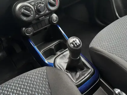 Photo 13 Suzuki Ignis  1.2 Dualjet Hybrid