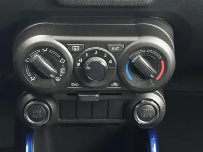 Photo 12 Suzuki Ignis  1.2 Dualjet Hybrid