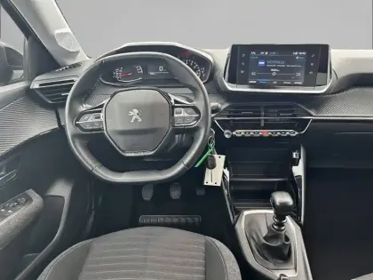 Photo 27 Peugeot 208  PureTech 100 S&S BVM6