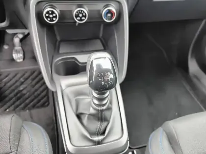 Photo 13 Citroën C3  Turbo 100 ch BVM6