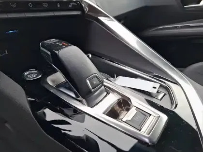 Photo 13 Peugeot 3008  BlueHDi 130ch S&S EAT8