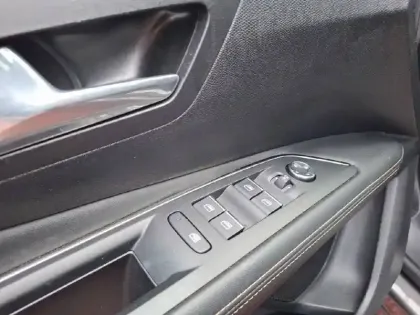 Photo 14 Peugeot 3008  BlueHDi 130ch S&S EAT8