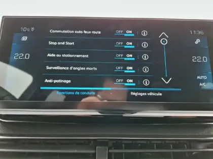 Photo 30 Peugeot 3008  BlueHDi 130ch S&S EAT8