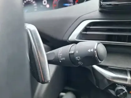 Photo 28 Peugeot 3008  BlueHDi 130ch S&S EAT8