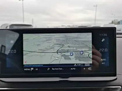 Photo 21 Peugeot 3008  BlueHDi 130ch S&S EAT8