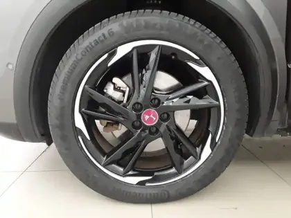 Photo 12 DS DS 7 DS7 Crossback Hybride E-Tense 225 EAT8