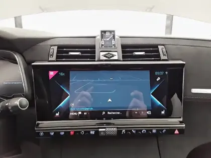 Photo 14 DS DS 7 DS7 Crossback Hybride E-Tense 225 EAT8