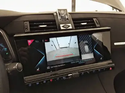 Photo 17 DS DS 7 DS7 Crossback Hybride E-Tense 225 EAT8