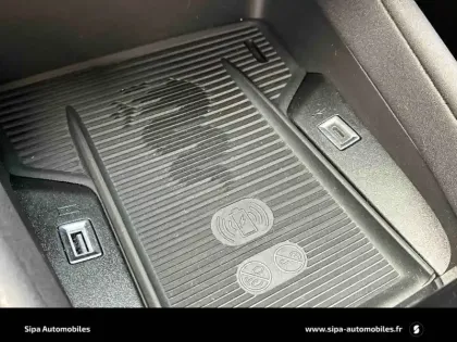 Photo 18 Alfa Romeo Junior  1.2 Ibrida 136 ch eDCT6