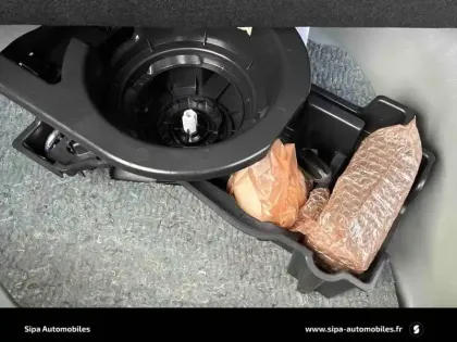 Photo 12 Alfa Romeo Junior  1.2 Ibrida 136 ch eDCT6