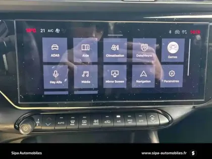 Photo 26 Alfa Romeo Junior  1.2 Ibrida 136 ch eDCT6