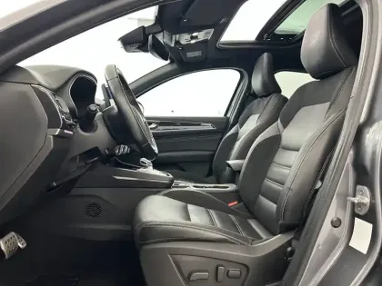 Photo 8 Renault Arkana  E-Tech hybride 145 - 22