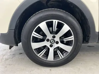 Photo 18 Renault Captur  dCi 90 Energy