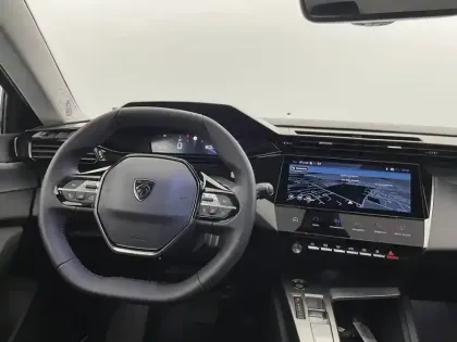 Photo 21 Peugeot 308  BlueHDi 130ch S&S EAT8