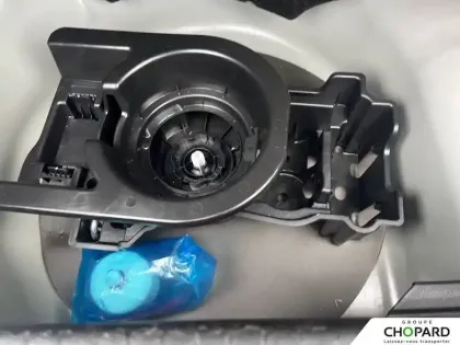 Photo 15 Peugeot 208  Hybrid 100 e-DCS6