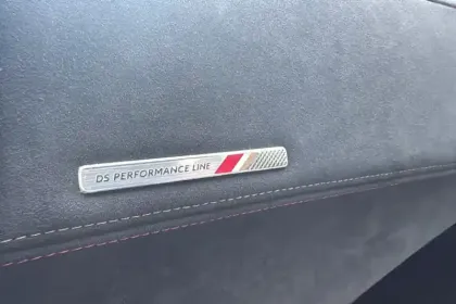 Photo 48 DS DS 7 DS7 Crossback Hybride E-Tense 300 EAT8 4x4