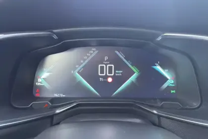 Photo 68 DS DS 7 DS7 Crossback Hybride E-Tense 300 EAT8 4x4