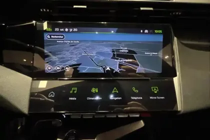 Photo 14 Peugeot 308  SW Hybrid 145 e-DCS6