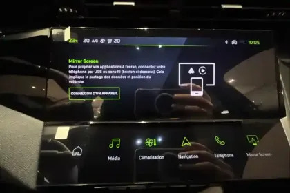 Photo 15 Peugeot 308  SW Hybrid 145 e-DCS6