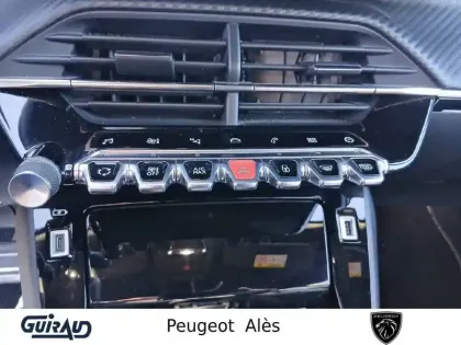 Photo 16 Peugeot 2008  BlueHDi 130 S&S EAT8