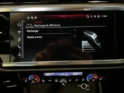 Photo 26 Audi Q3  45 TFSIe 245 ch S tronic 6