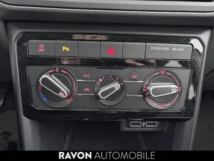 Photo 32 Volkswagen T-cross  1.0 TSI 95 Start/Stop BVM5