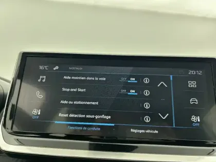 Photo 23 Peugeot 208  PureTech 100 S&S BVM6