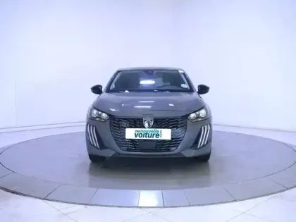 Photo 32 Peugeot 208  Hybrid 110 e-DCS6