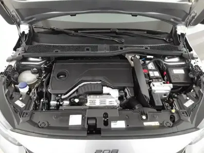 Photo 20 Peugeot 208  Hybrid 110 e-DCS6
